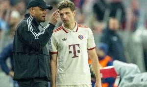 体育明星-巧合！穆勒德甲首秀是孔帕尼德甲最后一战，后者亲历穆勒两大时刻