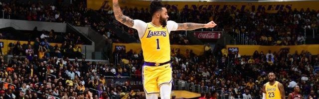 乐鱼体育-无解拉塞尔延续高光发挥 湖人陷入幸福的烦恼